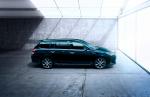 Toyota Corolla Fielder Hybrid G WxB 2017 года